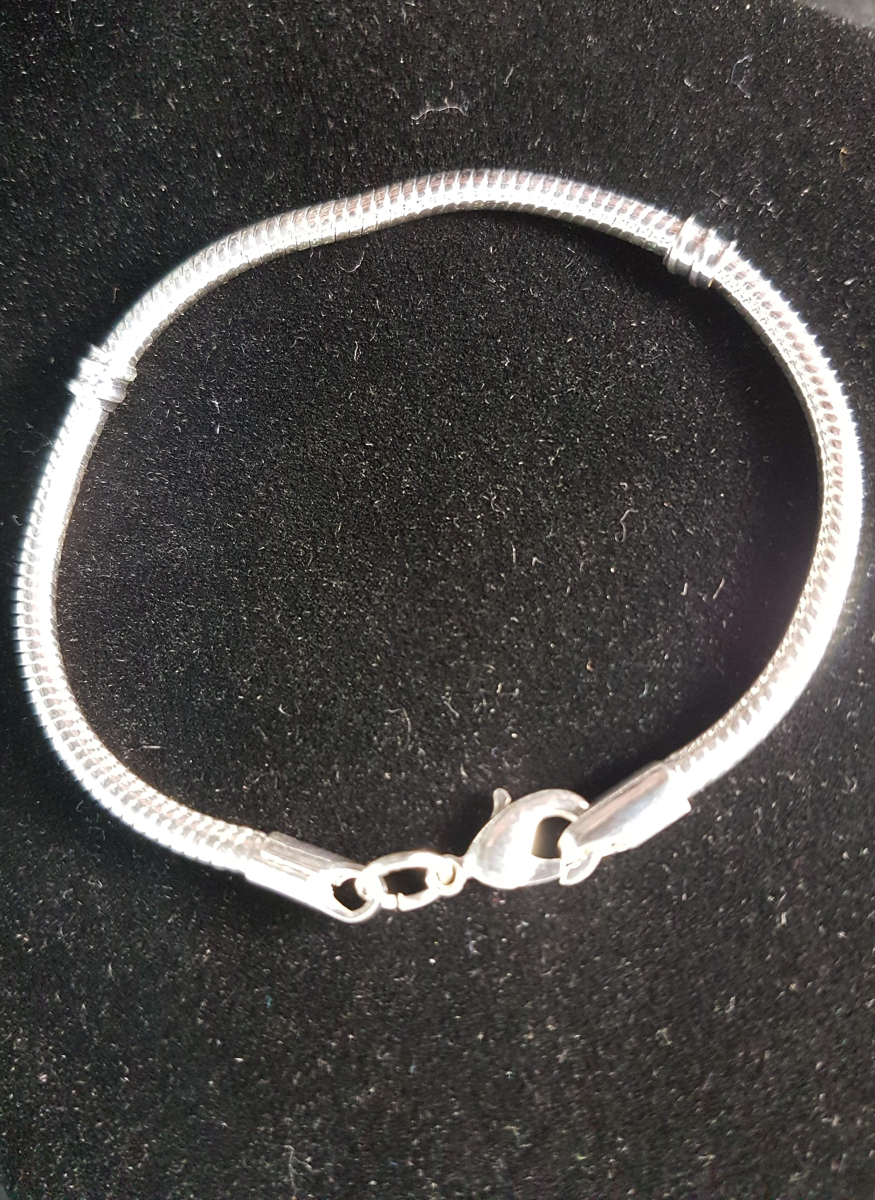kwartaal Er is een trend Conform Pandora kinderarmbandje - Stephanie's Bruidsmode - Kinderfeestkleding - Bruidsstyling kwartaal Er is een trend Conform Pandora kinderarmbandje - Stephanie's Bruidsmode - Kinderfeestkleding - Bruidsstyling