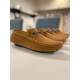 Loafers camel kleur