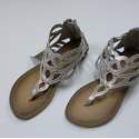 Zilverkleurige teenslipper 