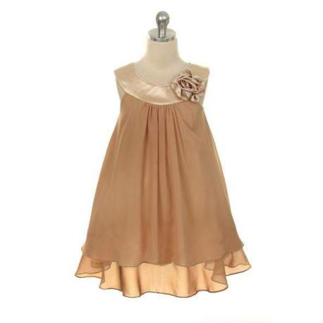 Lea cappuccino kleur